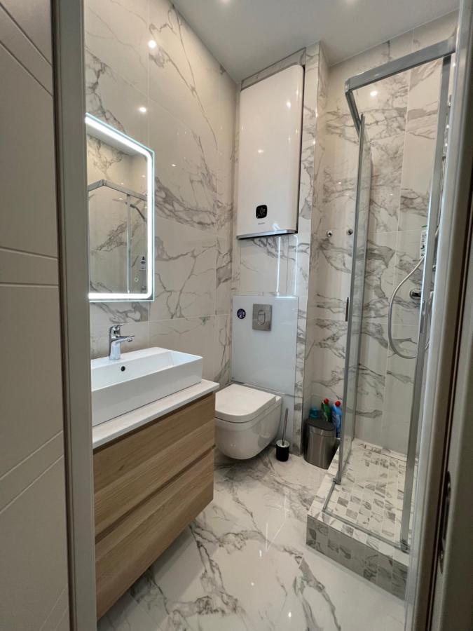 Newly Renovated Luxury Suite In The Center Of Cannes Bagian luar foto