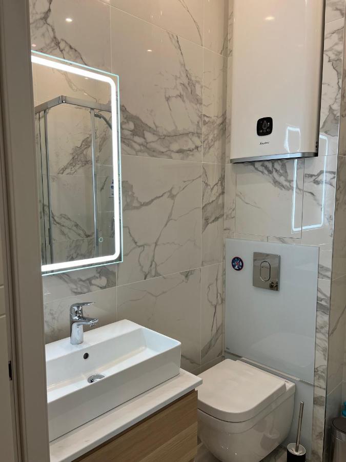 Newly Renovated Luxury Suite In The Center Of Cannes Bagian luar foto