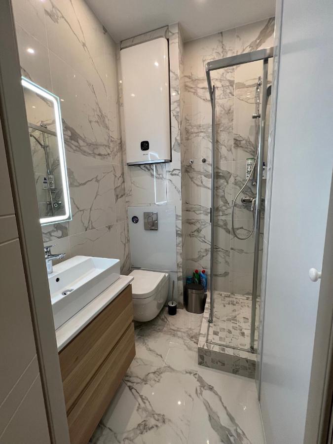 Newly Renovated Luxury Suite In The Center Of Cannes Bagian luar foto